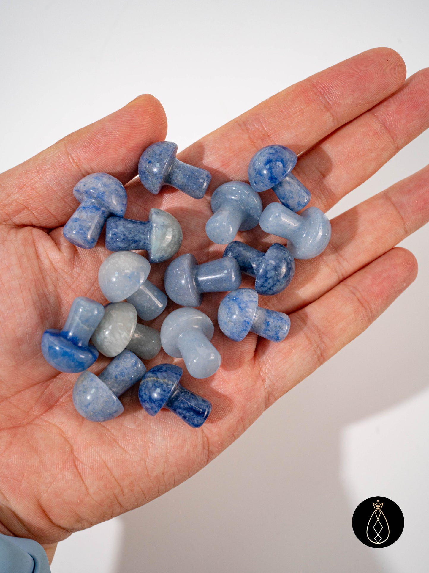 Mixed Crystal Mini Mushroom Carvings