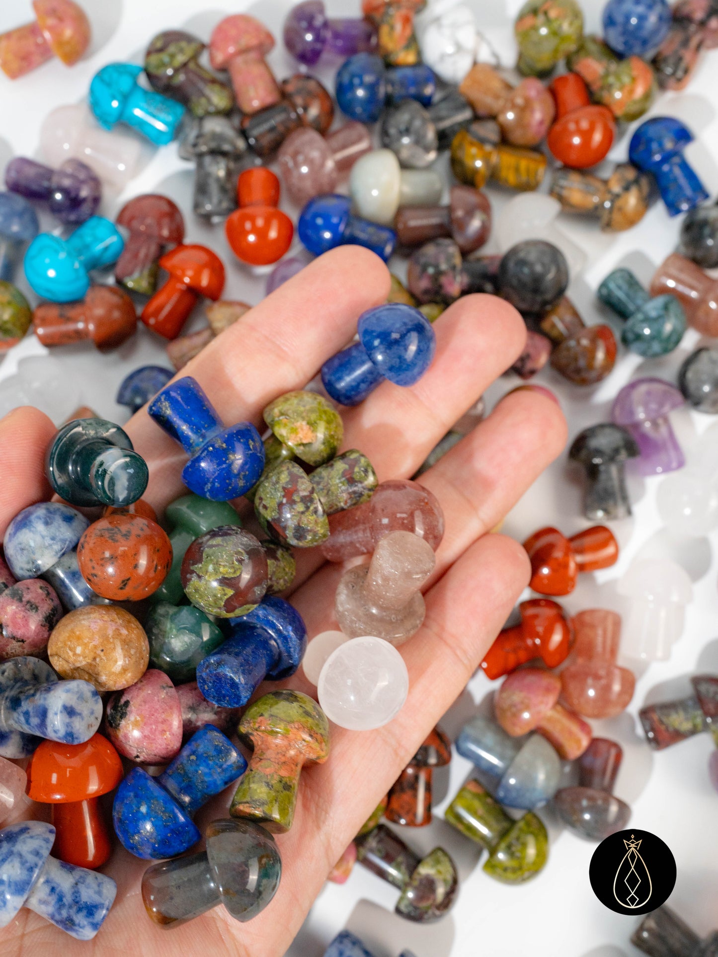 Mixed Crystal Mini Mushroom Carvings